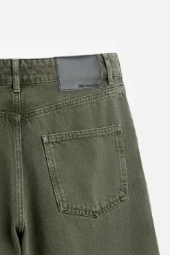 ZARA Calças De Ganga^JEANS PERNA LARGA X NANUSHKA Caqui-escuro