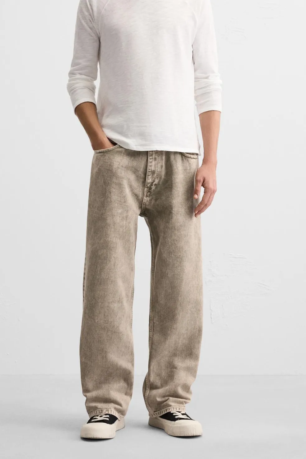 ZARA Calças De Ganga^JEANS RELAXED STRAIGHT FIT Bege