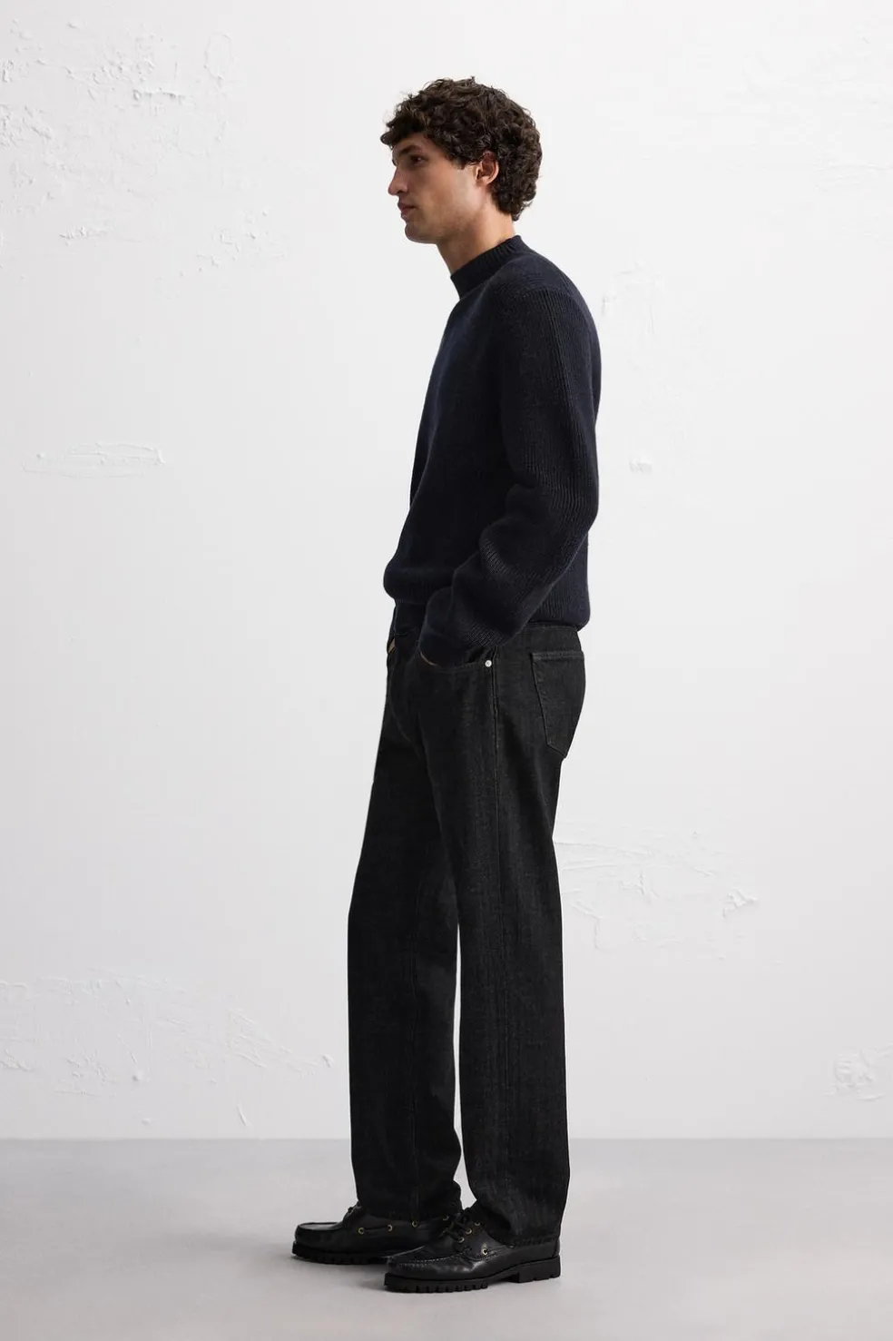 ZARA Calças De Ganga^JEANS STRAIGHT FIT Preto