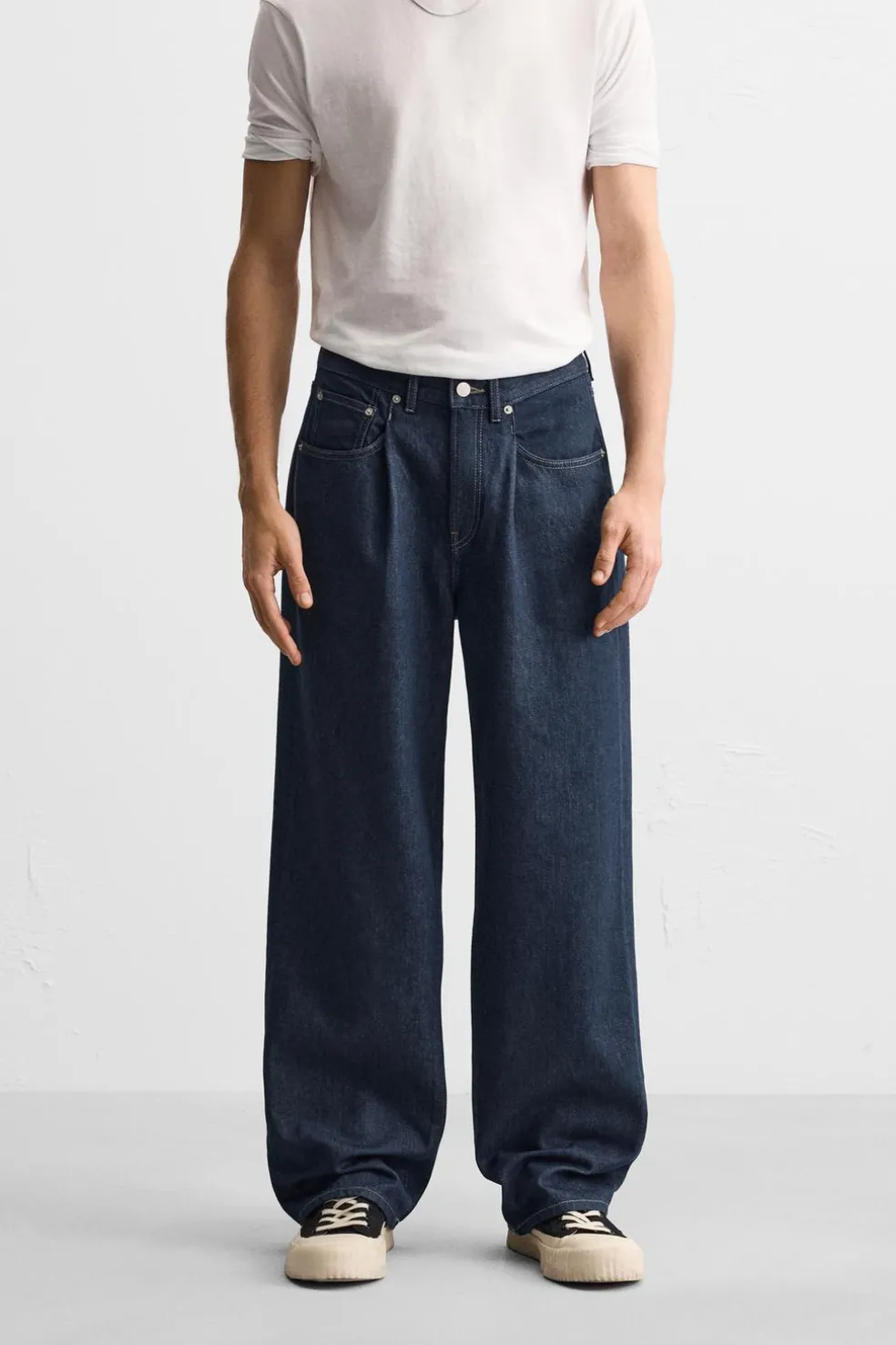 ZARA Calças De Ganga^JEANS STRAIGHT FIT COM PREGAS Azul