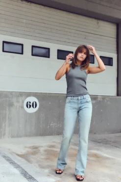 ZARA Jeans^JEANS TRF BOOTCUT CINTURA MÉDIA Azul-claro