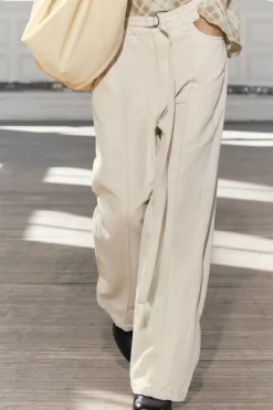 ZARA Jeans^JEANS ZW COLLECTION RETOS CINTURA MÉDIA Cru