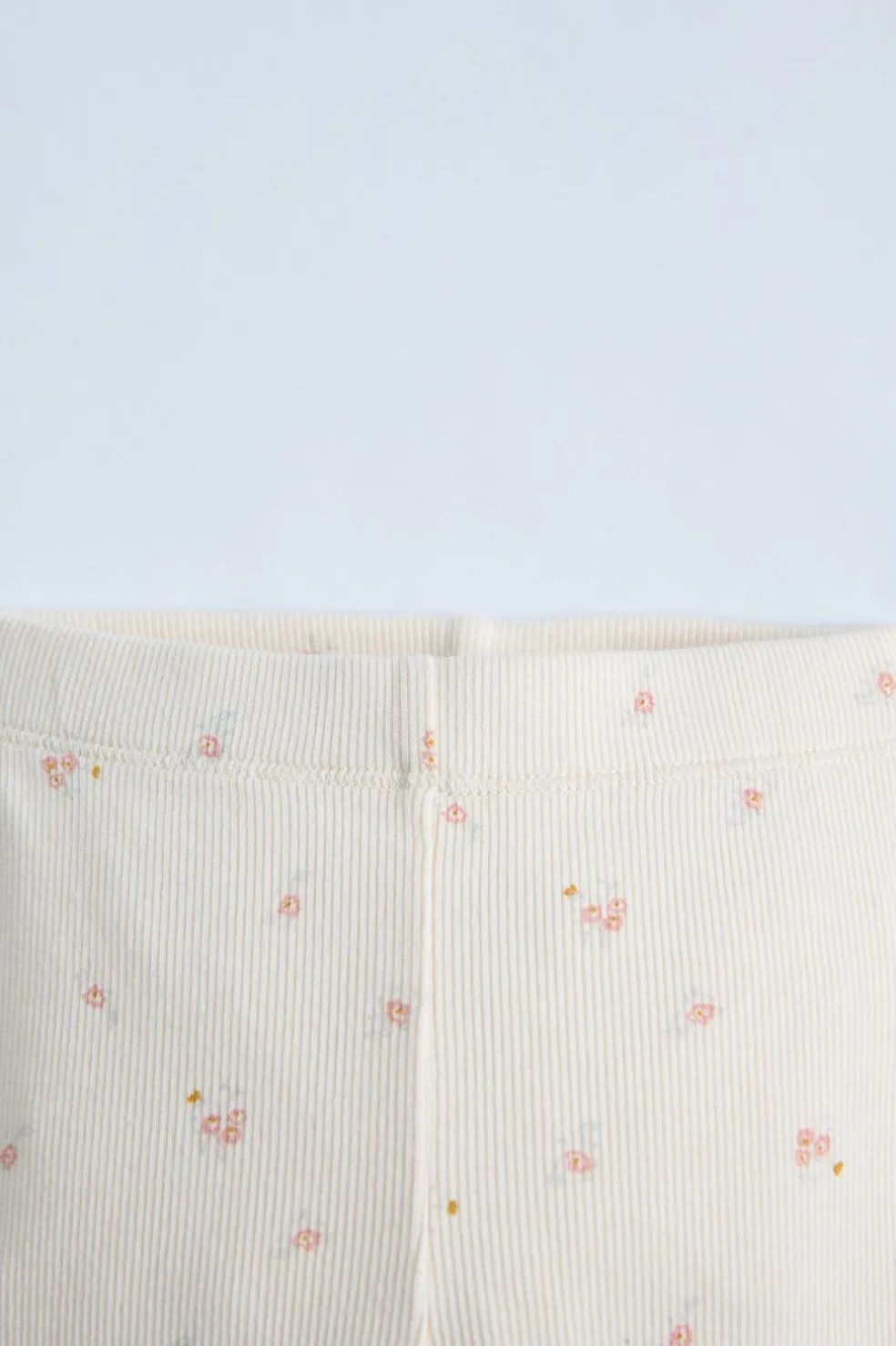 LEGGINGS COM NERVURAS E FLORES-ZARA Cheap