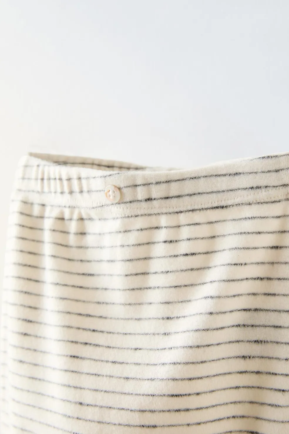 LEGGINGS ÀS RISCAS-ZARA Cheap