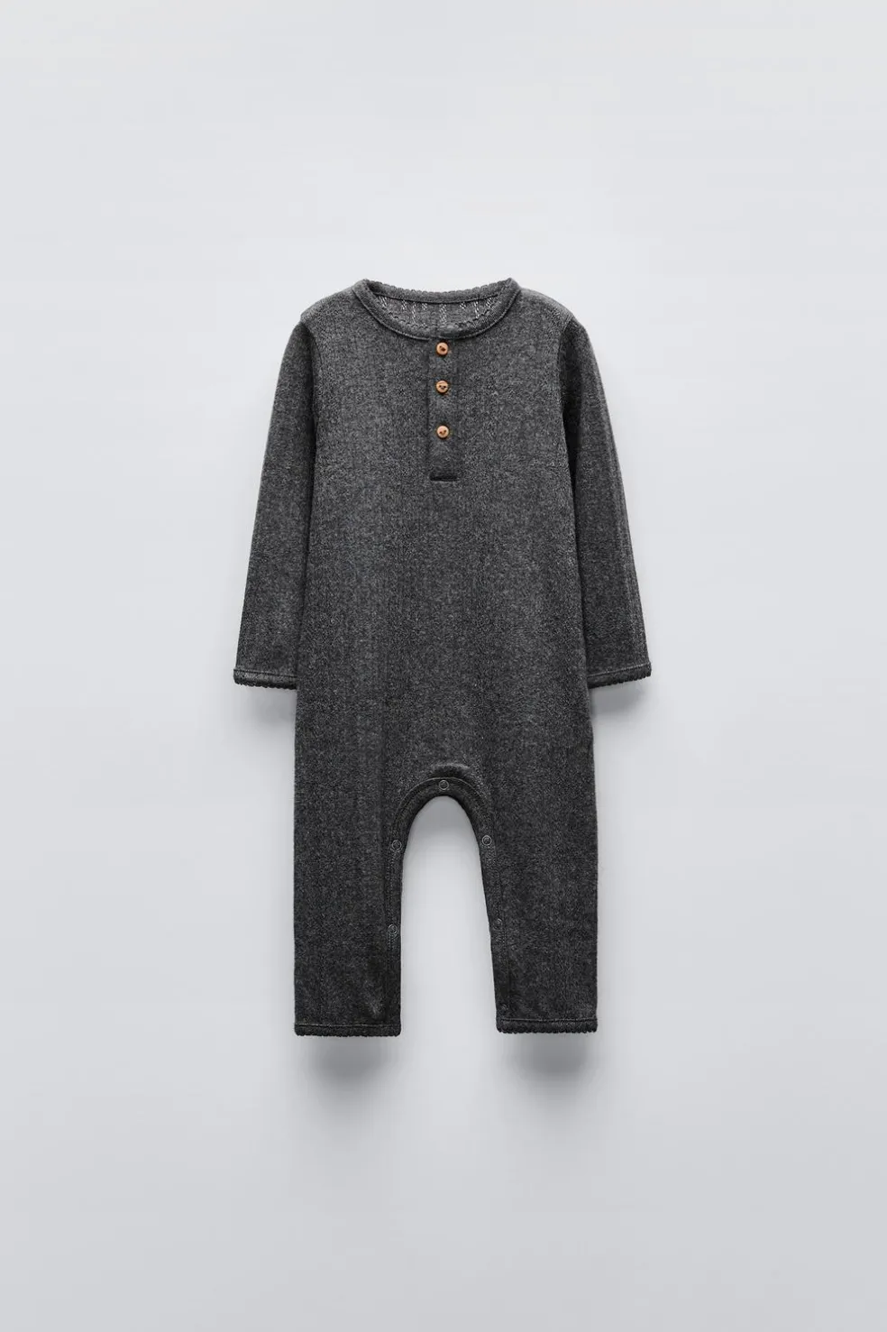 MACACÃO DE MALHA RENDILHADO-ZARA Online
