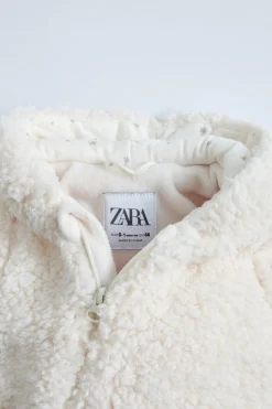 MACACÃO DE PELO SINTÉTICO ENCARACOLADO COM CAPUZ-ZARA Discount