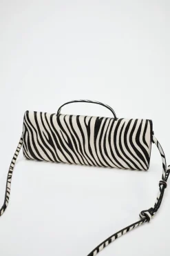 ZARA Malas^MALA ALARGADA COM EFEITO DE PELO Zebra