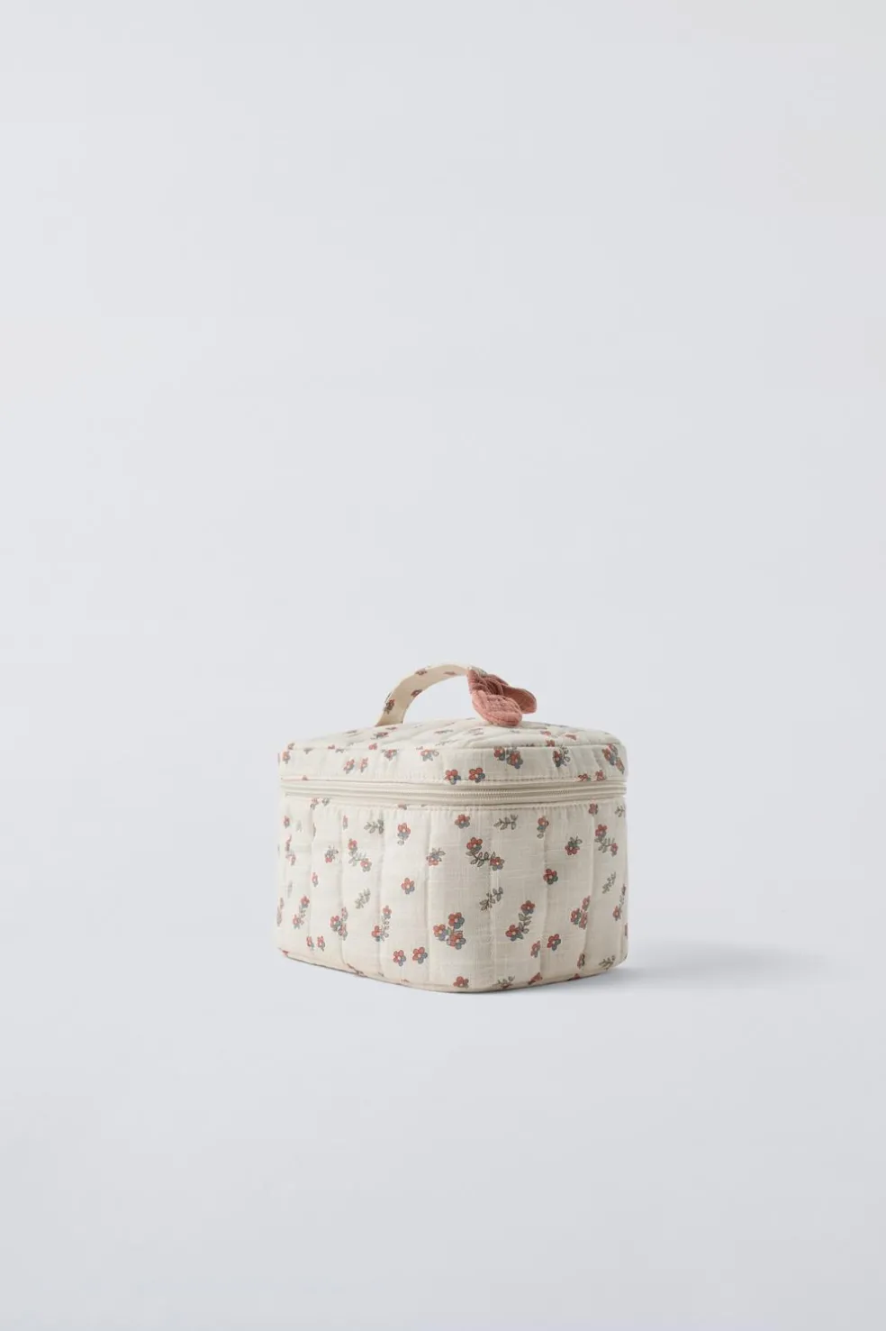 NECESSAIRE COM FLORES-ZARA Outlet