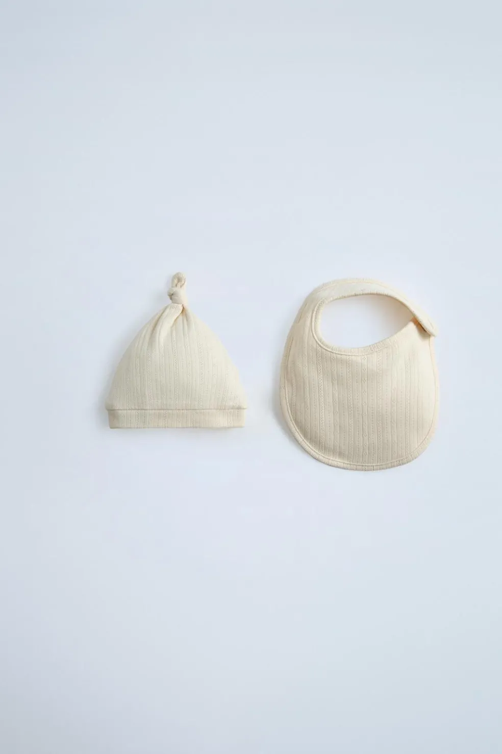 PACK BABETE E GORRO POINTELLE-ZARA Fashion
