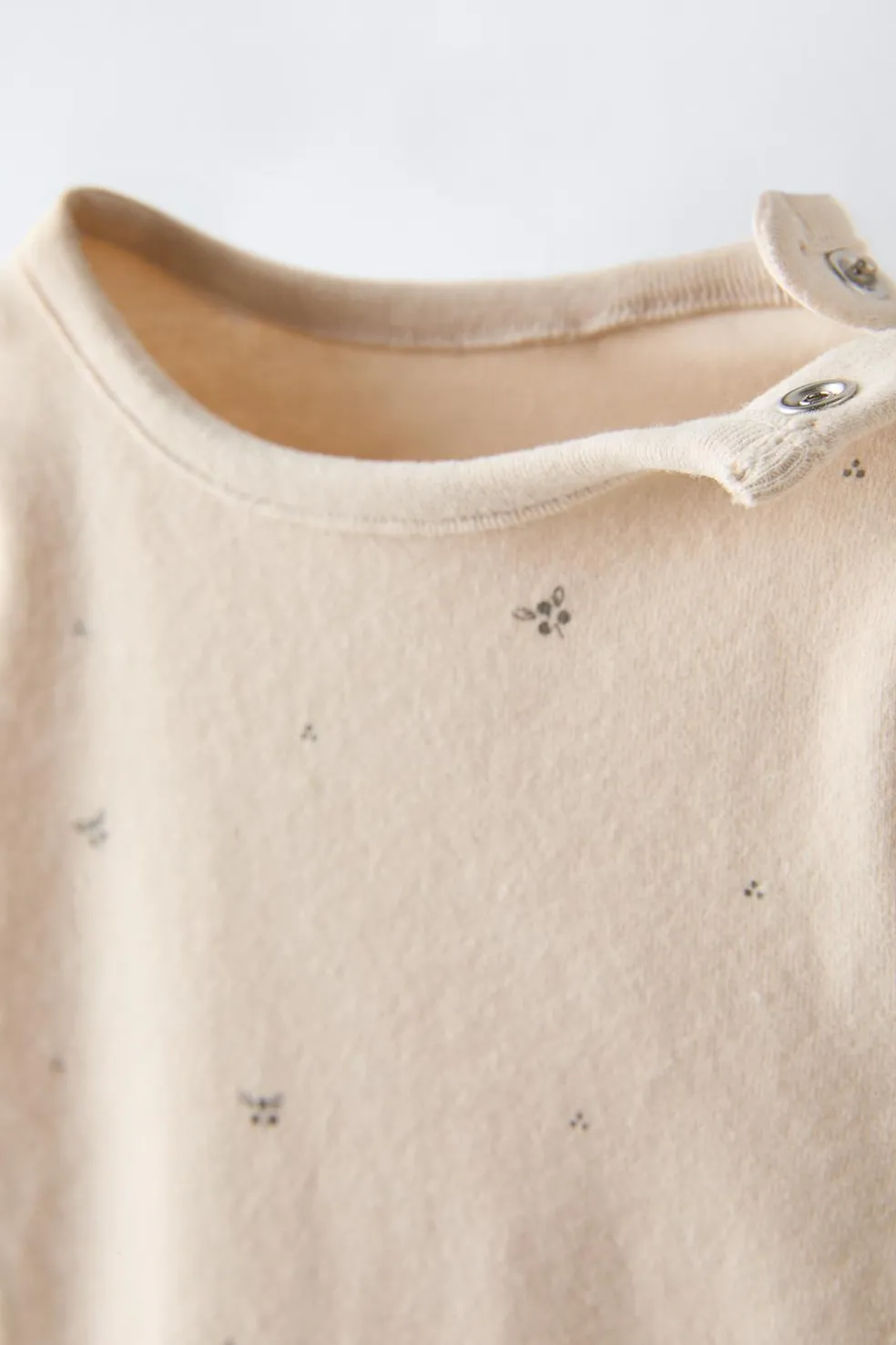 PACK DE BODY E CASAQUINHO ESTAMPADO-ZARA Outlet