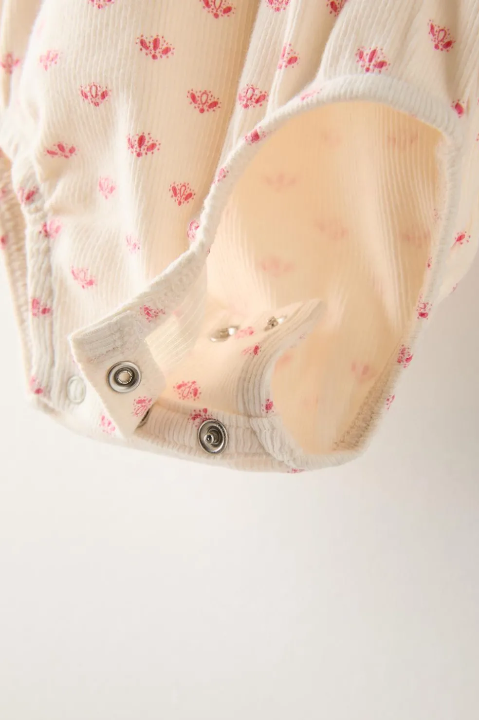 PACK DE DOIS BODIES NERVURAS-ZARA Shop