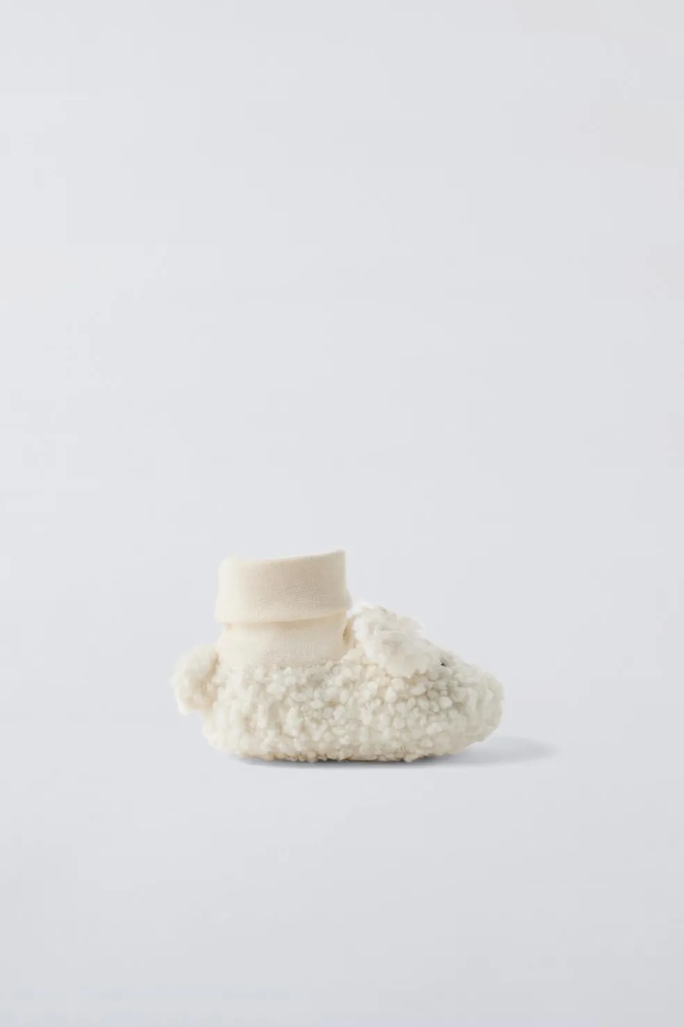 PANTUFAS DE CASA COM OVELHA-ZARA Shop