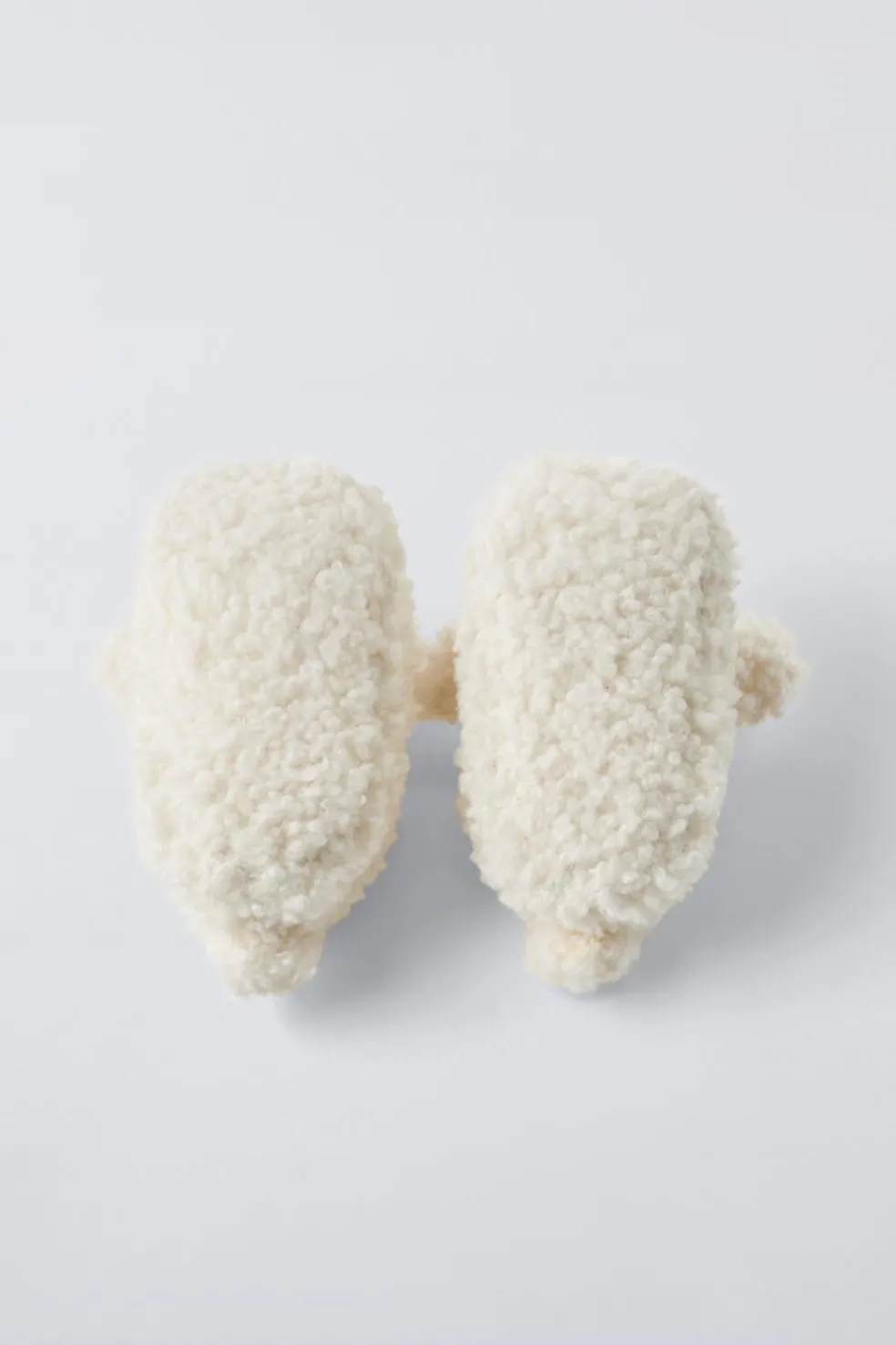 PANTUFAS DE CASA COM OVELHA-ZARA Shop