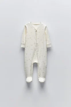 PIJAMA INTEIRO COM ESTRELAS-ZARA Fashion