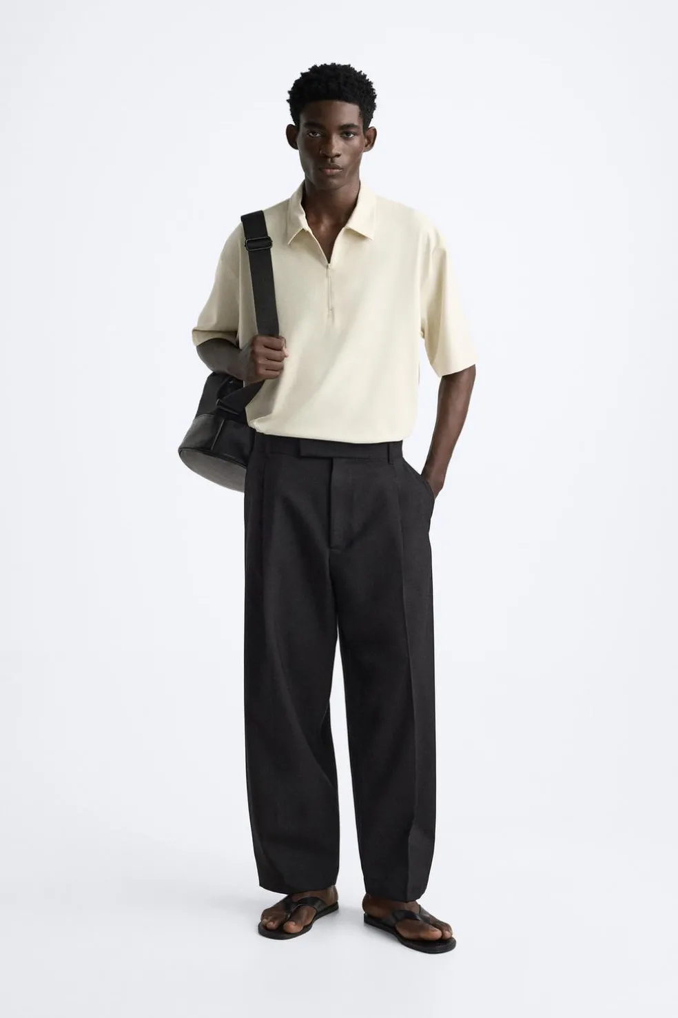 ZARA Polos^POLO ZIP Bege