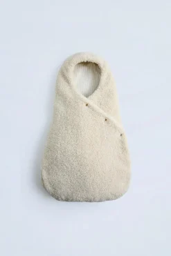 SACO PORTA-BEBÉS DE PELO ENCARACOLADO-ZARA Sale