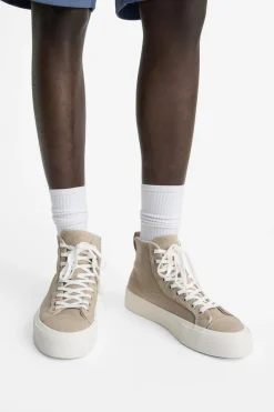 ZARA Desportivos|Sapatos^SAPATILHA ABOTINADA DE TECIDO Bege