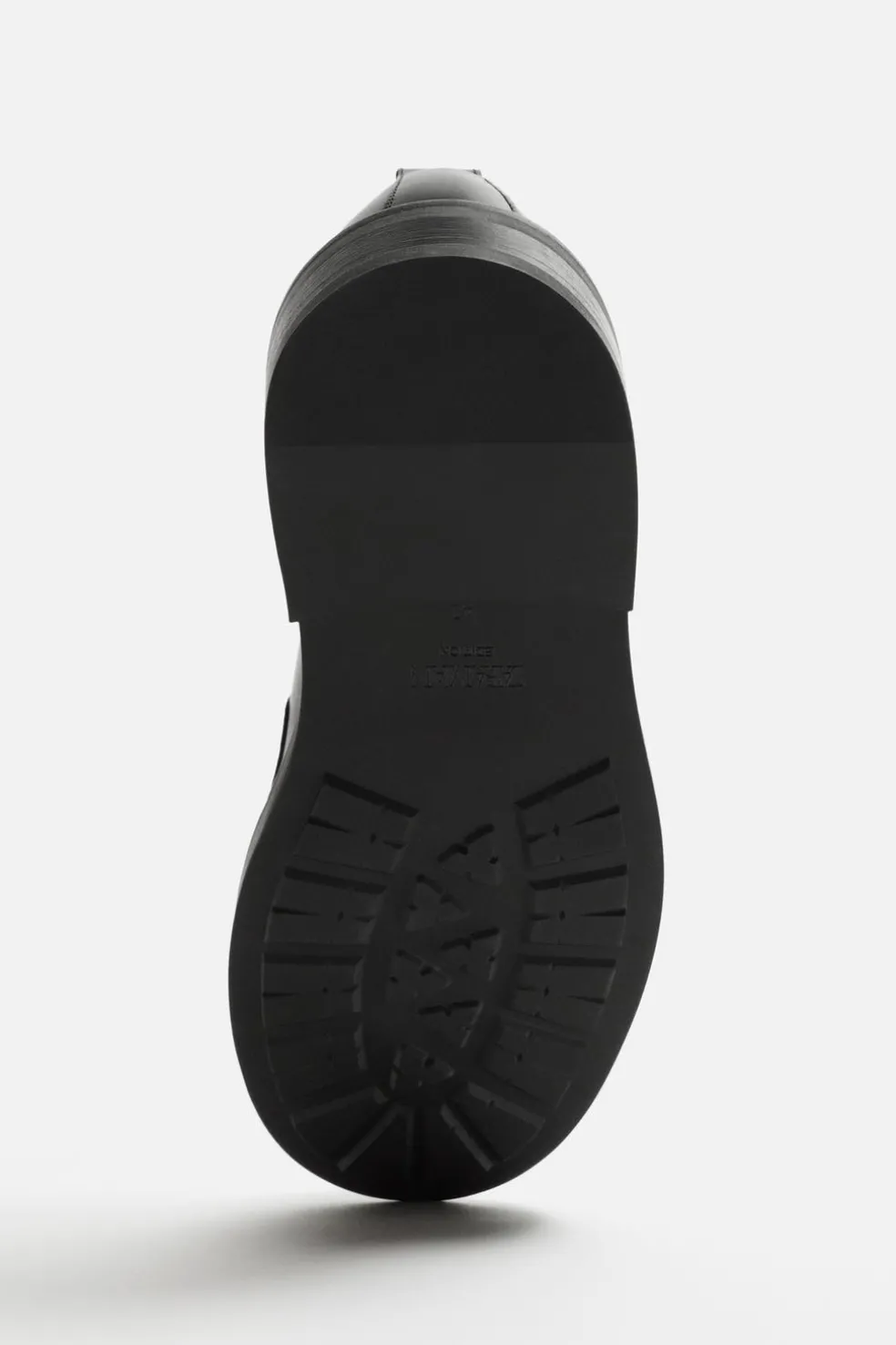 ZARA Pele|Sapatos^SAPATOS DE PELE ELEGANTES Preto