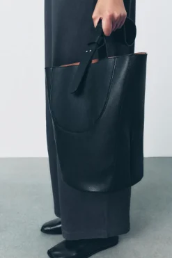 ZARA Malas^SHOULDER BAG GRANDE EM PELE Preto
