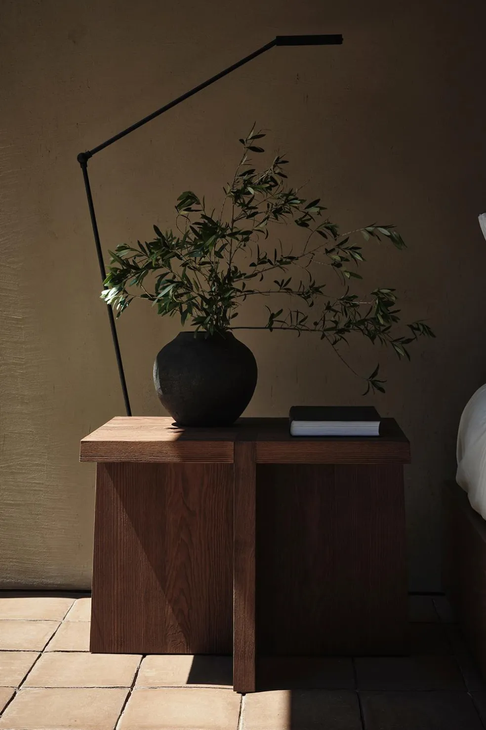 ZARA Móveis|Móveis^SIDETABLE 01 Castanho