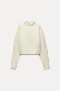 ZARA Winter Layersnew^SWEATER CURTO MALHA SUAVE Cru