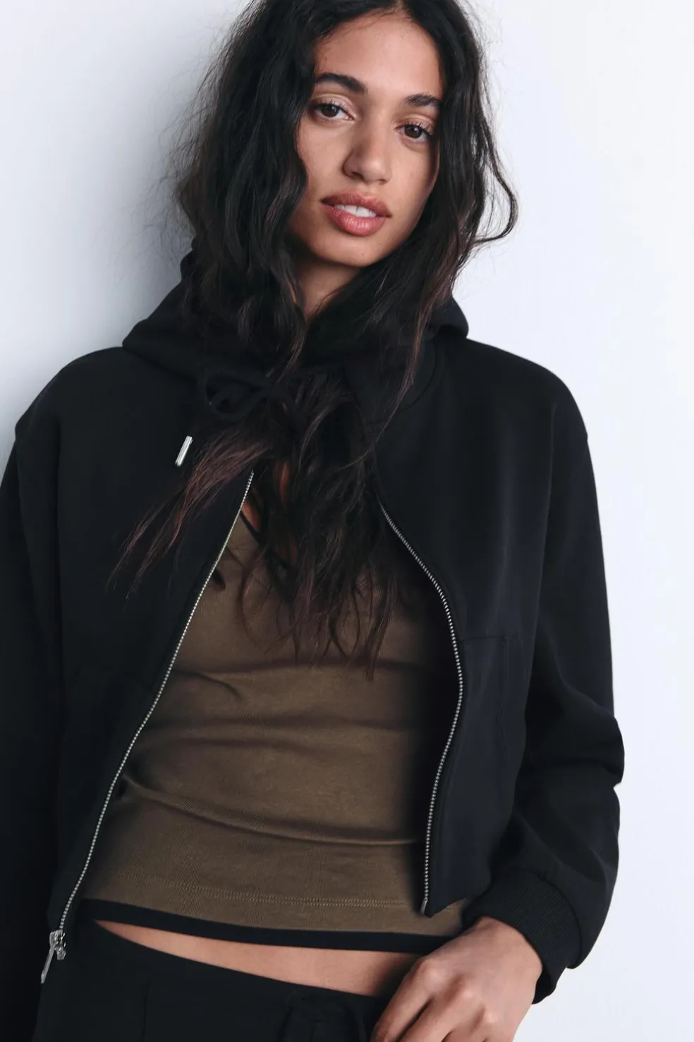 ZARA Winter Layersnew|Sweatshirts / Joggers^SWEATSHIRT CROPPED INTERLOCK Preto
