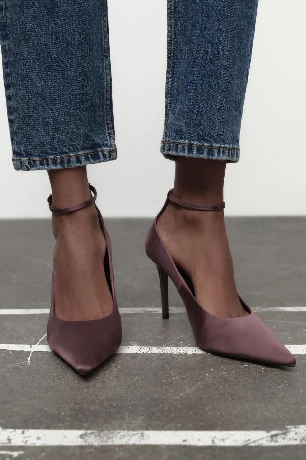 ZARA Sapatos^TACÃO EFEITO ACETINADO Rosa