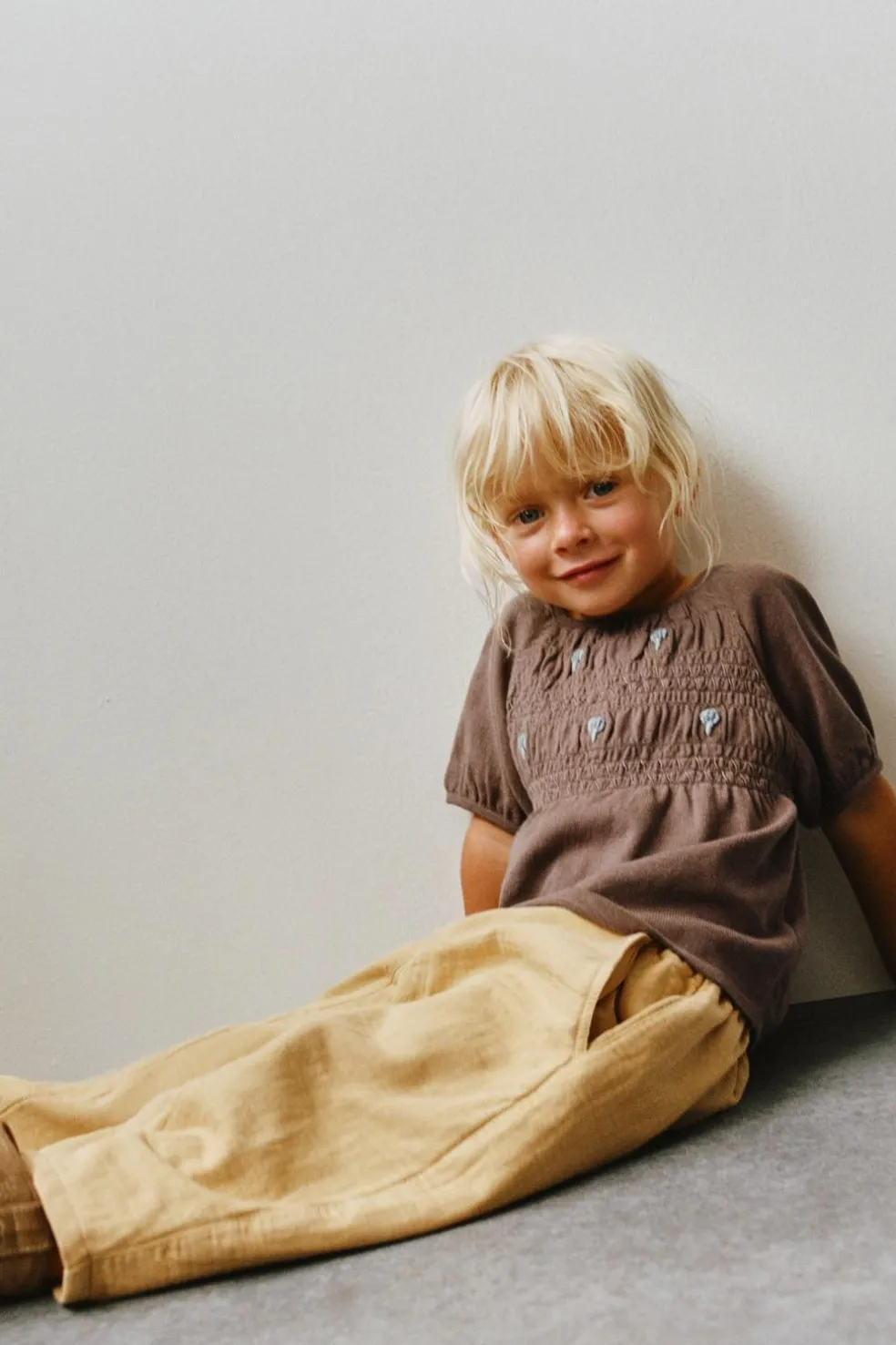 TOP DE MALHA COM BORDADOS E FAVOS DE MEL-ZARA Store