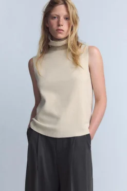 ZARA Winter Layersnew^TOP SOFT GOLA ALTA Cru