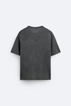 ZARA Camisola / Casacos|T-Shirts^T-SHIRT DE MALHA COM ESTAMPADO EM RELEVO Cinzento-antracite