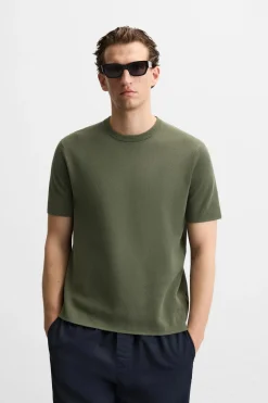 ZARA Camisola / Casacos|T-Shirts^T-SHIRT MALHA COM TEXTURA Verde