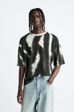 ZARA Camisola / Casacos|T-Shirts^T-SHIRT MALHA ESTAMPADO SPRAY Branco-marfim