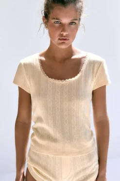 ZARA Camisas / Blusas|T-Shirts^T-SHIRT POINTELE RENDA Amarelo