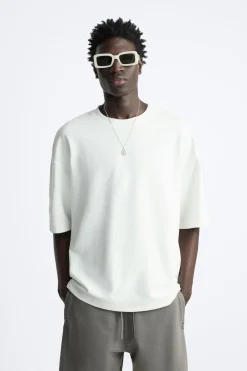 ZARA Sweatshirts|T-Shirts^T-SHIRT RELAXED FIT Branco-marfim