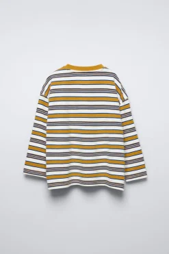 T-SHIRT ÀS RISCAS C/ REMENDO-ZARA Discount
