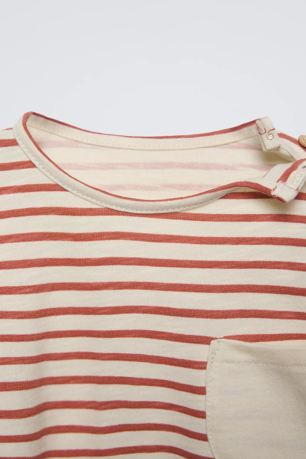 T-SHIRT ÀS RISCAS COM BOLSOS-ZARA Cheap