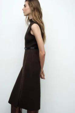 ZARA Vestidos|Cardigan / Camisolas^VESTIDO COMPRIDO DE MALHA COM CINTO Castanho