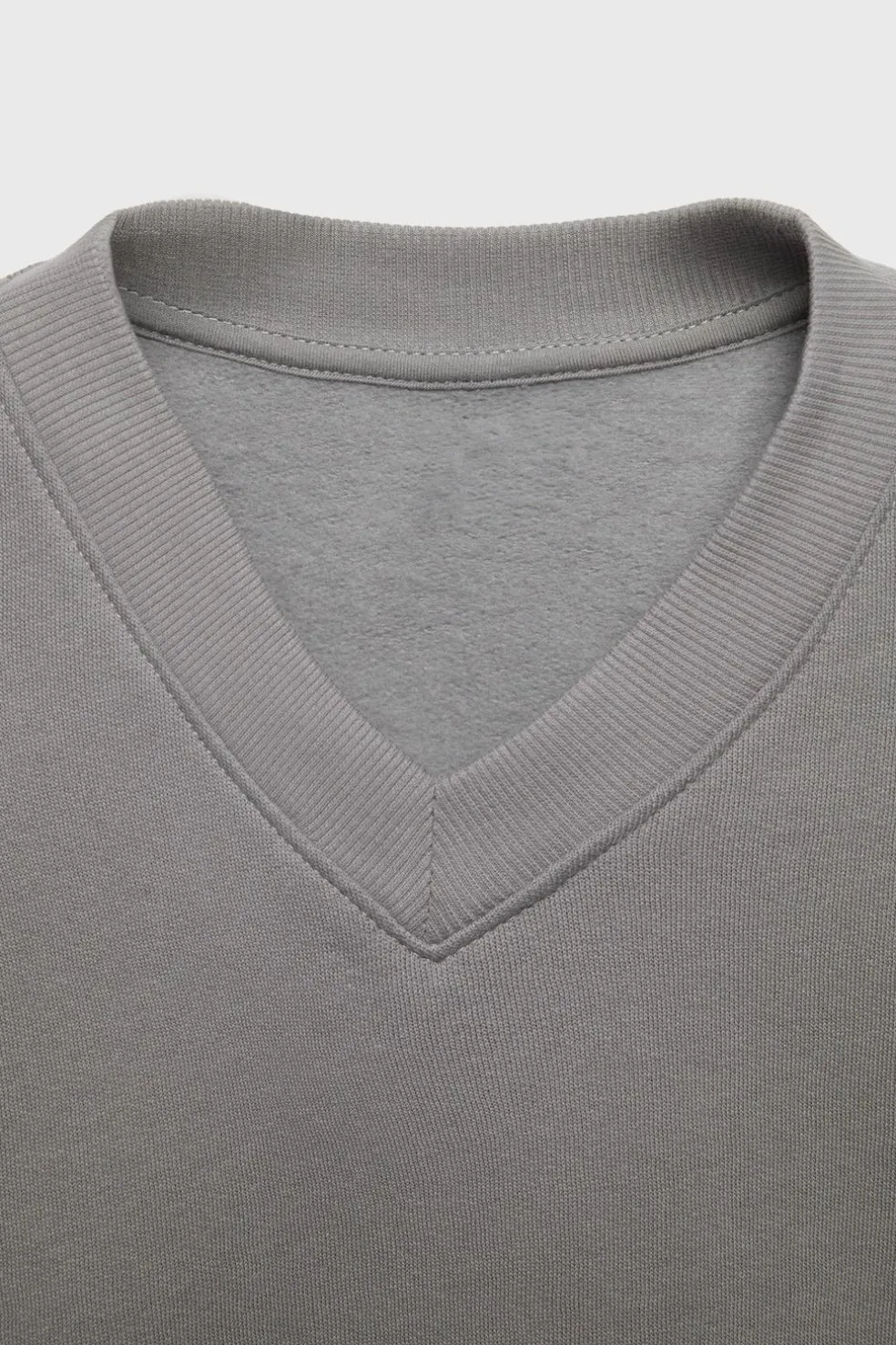 Z3D SWEATSHIRT CROPPED COM DECOTE EM BICO-ZARA Flash Sale